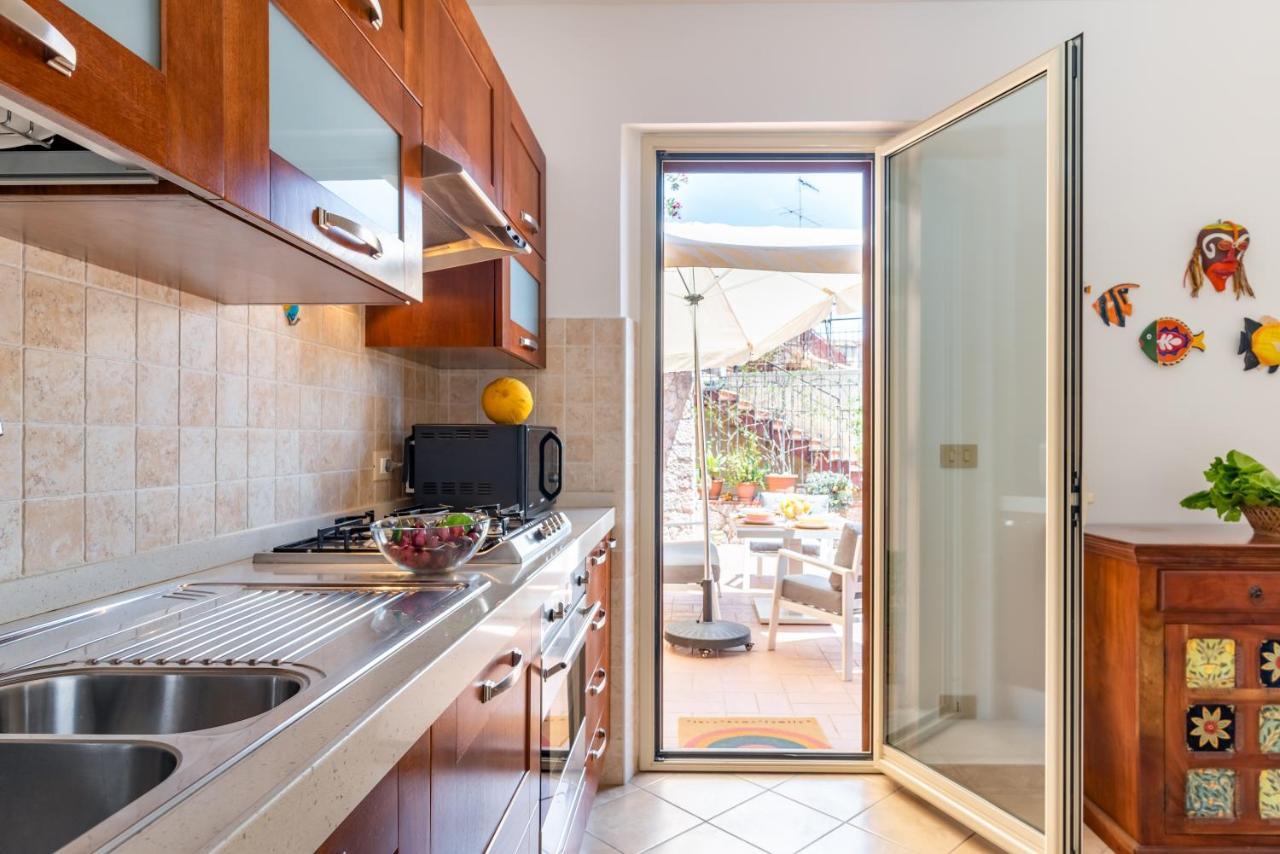 Taormina Panoramic Apartment With Parking Esterno foto